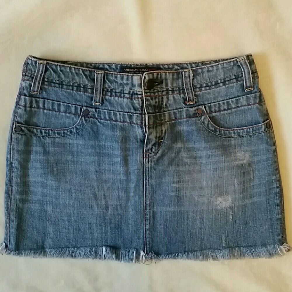 American Eagle Outfitters Skirt size 4